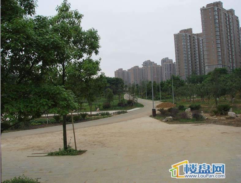 金元国际新城小区外景图（摄于20