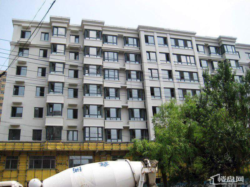 松花江尚项目多层公寓准现房实景图（2012-6-7）
