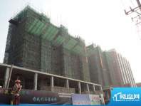天伦中央广场沿街建筑实景图（2011.9）