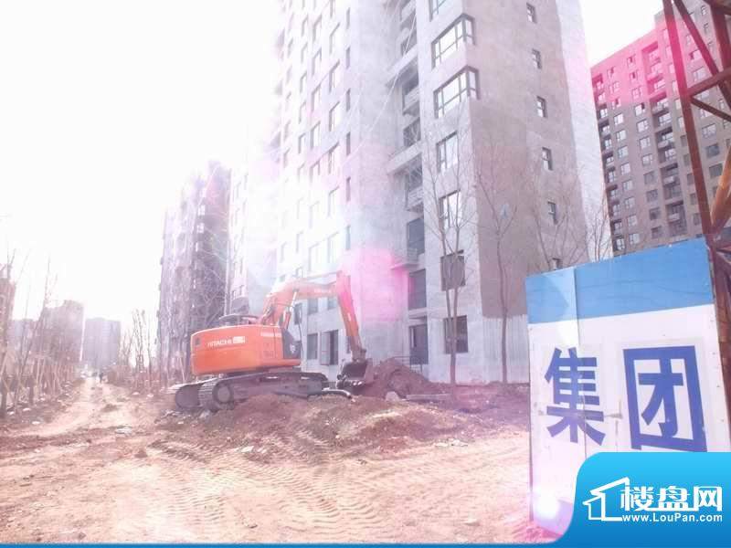 中国铁建国际花园二期高层施工外景图（