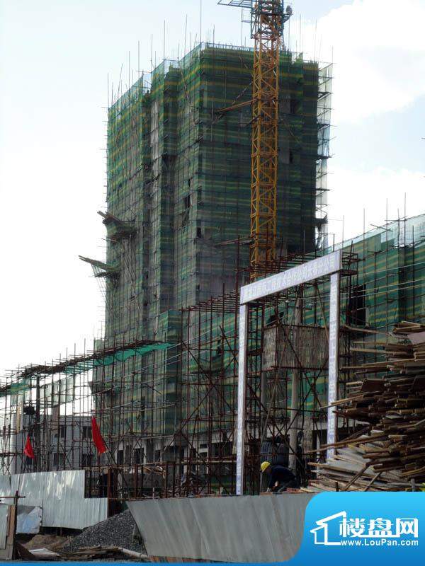 佳泰帝景城高层施工外景图（2010.05）