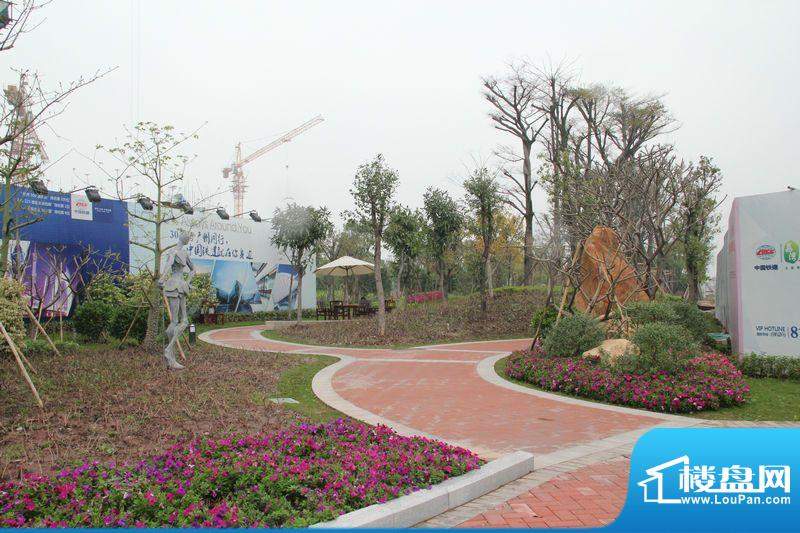 中国铁建荔湾国际城项目外围园林实景（