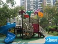 滨江公馆宾仕小区儿童游乐场地（2012-0