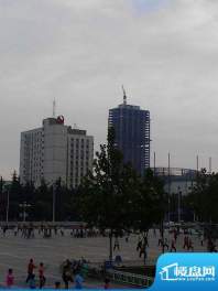 万博广场施工进度(2012.07)