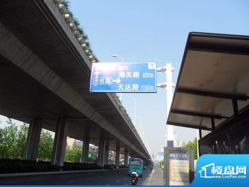 峰尚国际长江西路高架桥（2012-05-18）