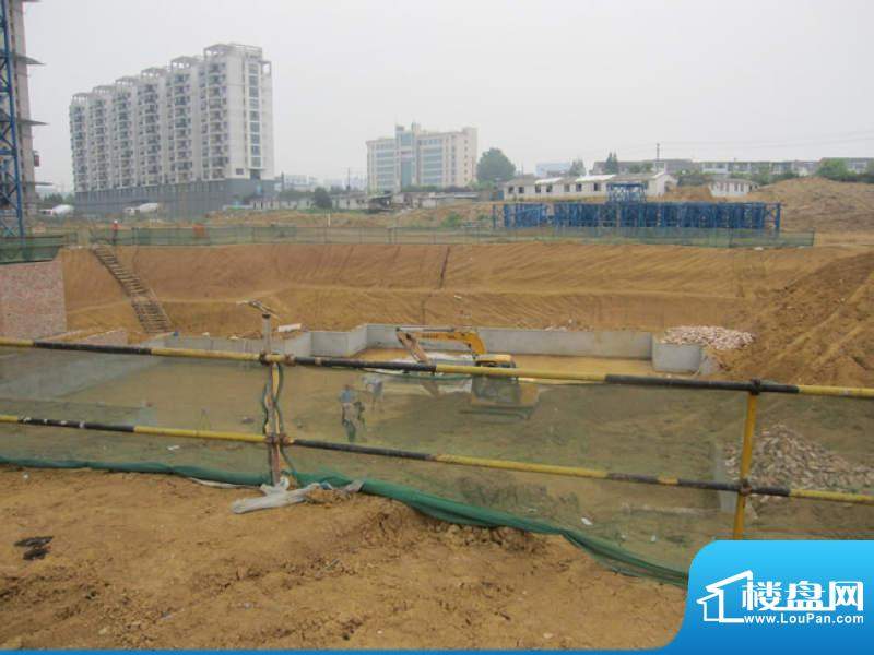 锦绣大地城一期2011.6.2工程进度