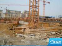 东冠繁华逸城在建工地（2011.3.8）
