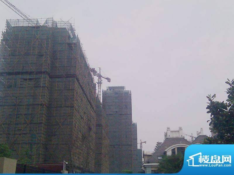 天泰青城2、3号楼施工实景图（2012.5.2
