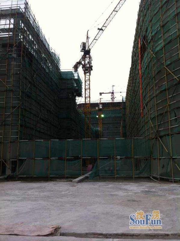 京扬数码广场工程进度（20120918）