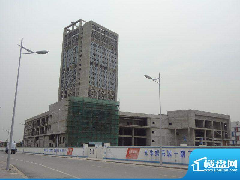 光华时代蓝钻一期公寓楼工程进度（2012