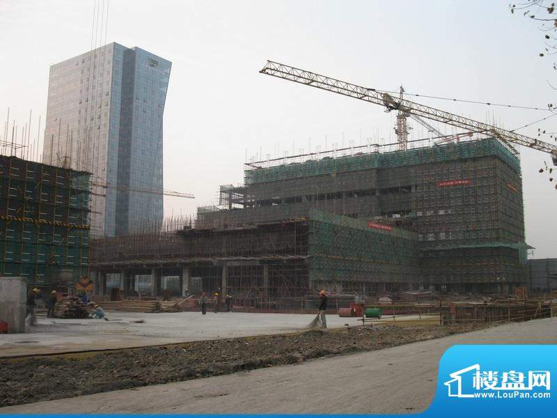 苏建国际城北楼及裙楼施工进度图（2010