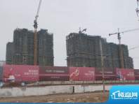 东方太阳城一期高层施工实景图（201111