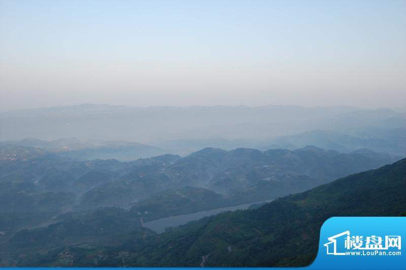 青山美郡外景图