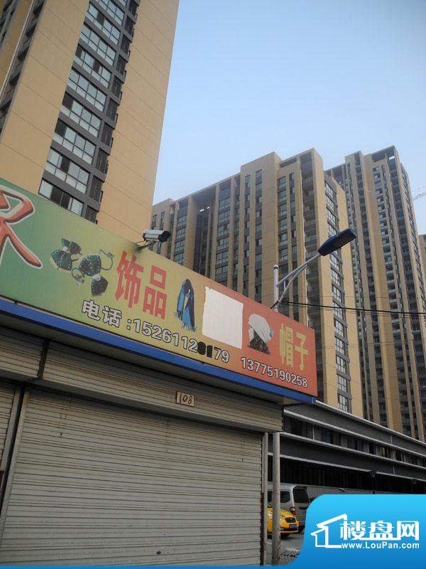 九龙雅苑实景图沿街商铺（2012-04-17）