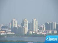众鑫城上城外景图高层视角湖景欣赏