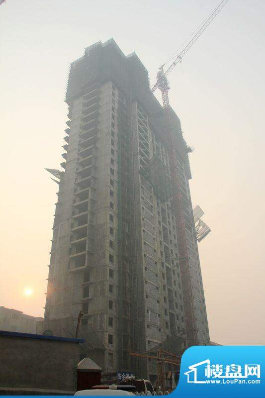 启城实景图3#住宅楼工程进度（2011.12）
