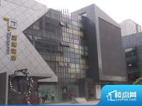 北辰财富中心文化艺术广场