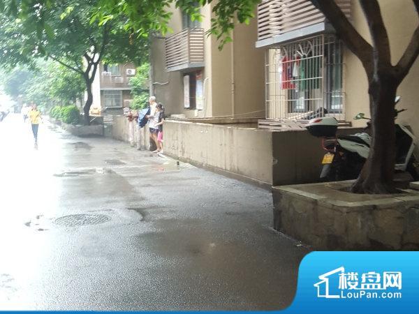 雨轩华新小区