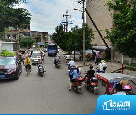 鹅山路三区