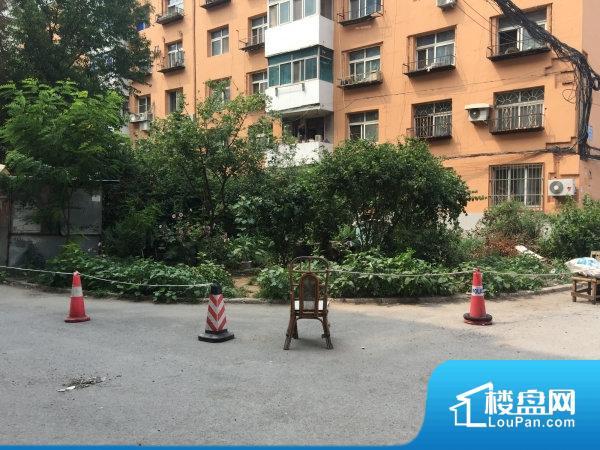 亚明铁路小区