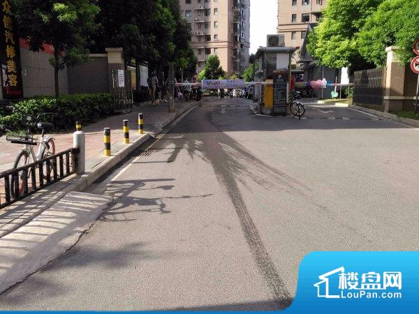 八一花园梅花苑