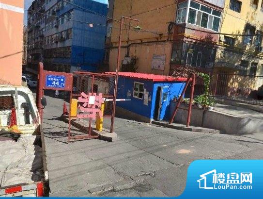 东后街电信公司家属院