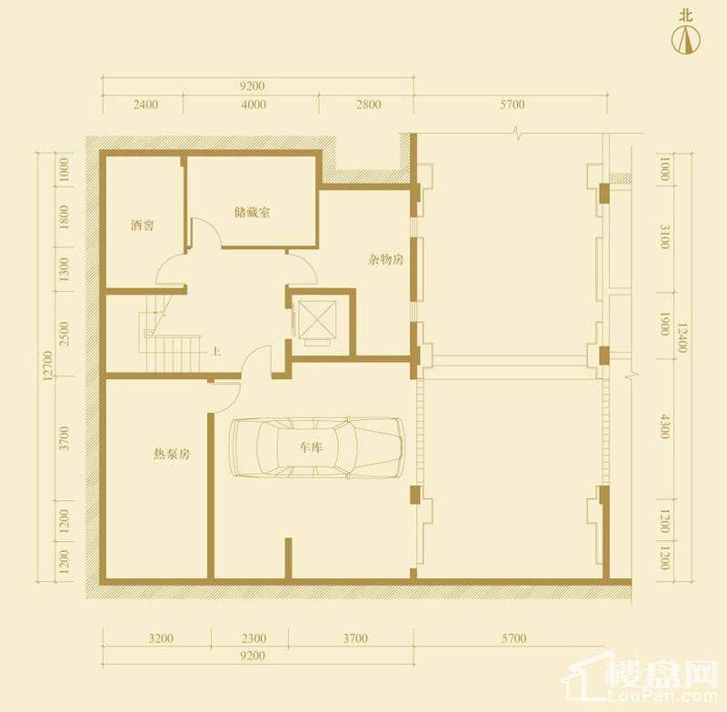 伯爵城堡380户型半地下层