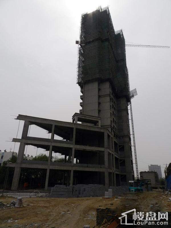 上城国际项目高层施工进度实景图（20140609）
