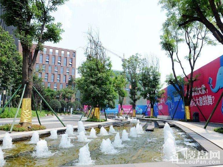 重庆创意公园售楼部实景图