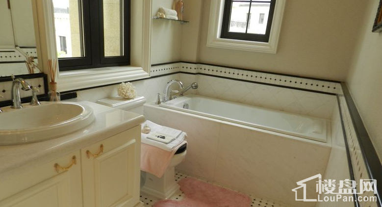 昂纳西7-H户型儿童房浴室