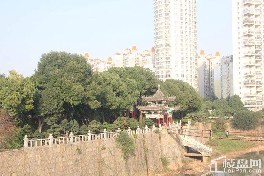 旭辉国际广场周边公园
