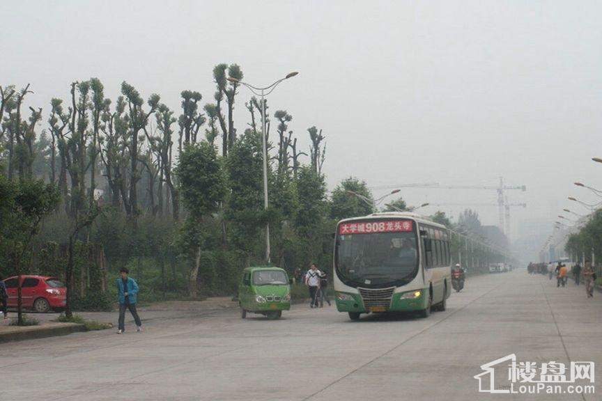 康田西宸中心周边公共汽车