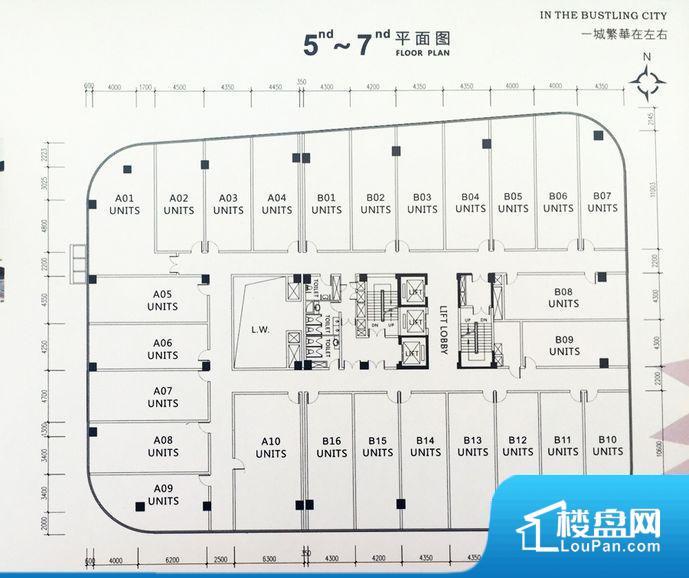 各个空间都很方正，方便后期家具的摆放。全明通透的户型，居住舒适度较高。整个空间有充足的采光，这一点对于后期居住，尤其重要。厨卫等重要的使用较为频繁的空间布局合理，方便使用，并且能够保证整个空间的空气质量。卧室作为较为重要的休息空间，尺寸合适，有利于主人更好的休息；客厅作为重要的会客空间，尺寸合适，能够保证主人会客需求。卫生间和厨房作为重要的功能区间，尺寸合适，能够很好的满足主人生活需求。公摊低于1