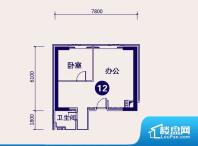 各个空间方正，后期空间利用率高。全明通透的户型，居住舒适度较高。整个空间有充足的采光，这一点对于后期居住，尤其重要。卧室位置合理，能够保证足够安静，客厅的声音不会影响卧室的休息；卫生间位置合理，使用起来动线比较合理；厨房位于门口，方便使用和油烟的排出。各个功能区间面积大小都比较合理，后期使用起来比较方便，居住舒适度高。公摊低于15%，属于目前市场中公摊很低的户型；小区内公共设施可能存在不完善的情况