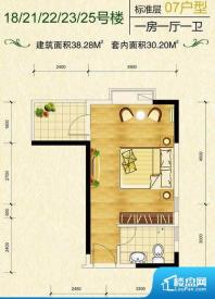 次要空间不方正会有局促感，整体影响采光。对家具方面布置而言会有很大的影响，还很不美观。重要空间非南向或者东向，不能很好的保证采光，居住舒适度不高。整个户型空间布局合理，真正做到了干湿分离、动静分离，方便后期生活。厨房太小，无法正常使用，后期居住起来存在很大的不便。公摊高于15%且低于25%，整体得房率不算太高。