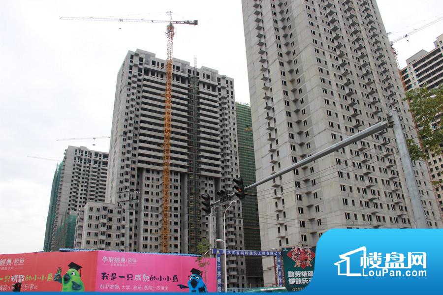 项目临街高层外景图（2015-10-16）