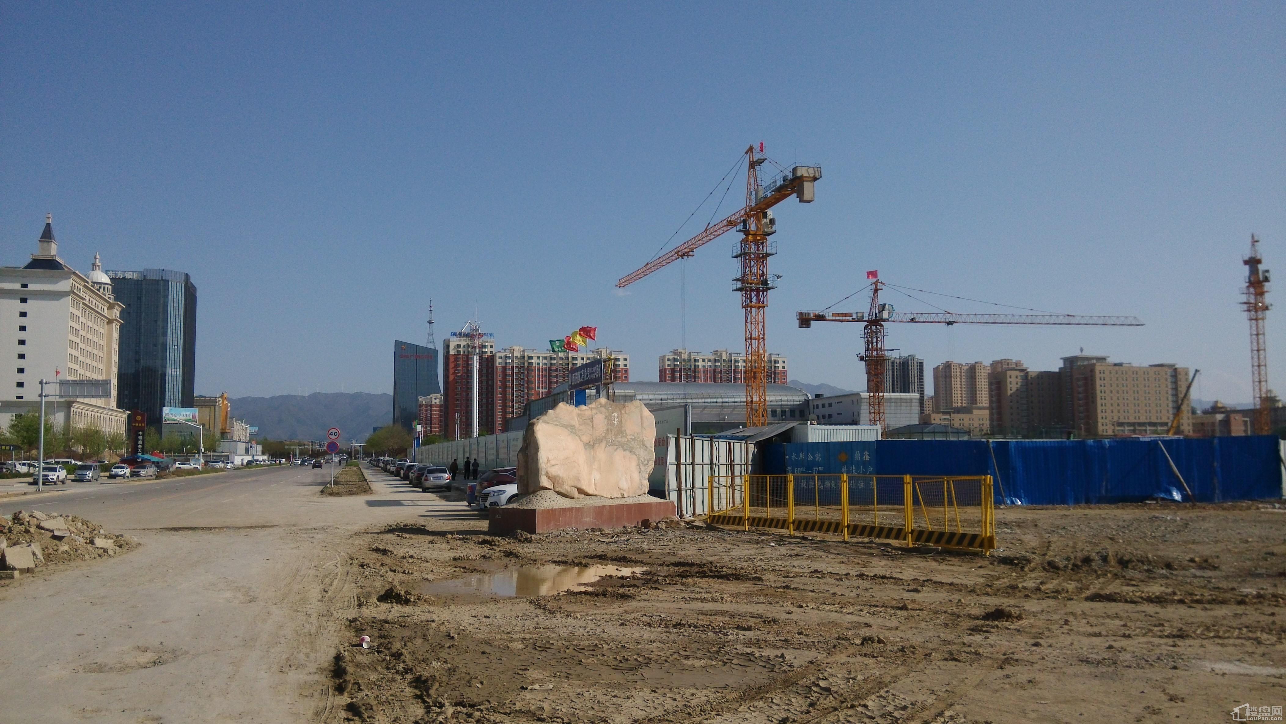 鼎鑫地标广场项目工地及简介