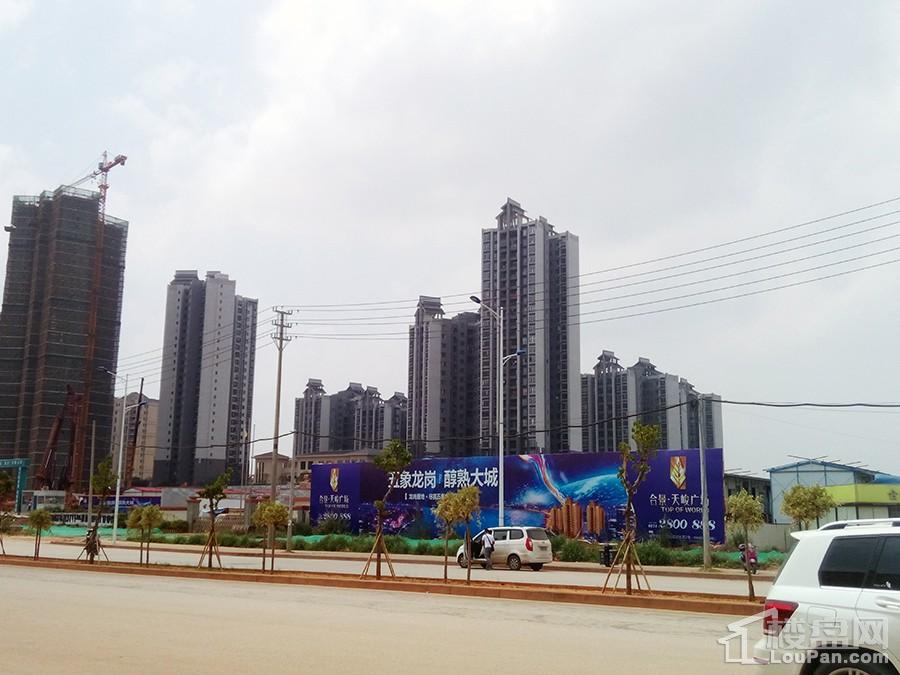 合景天峻广场建设进度（摄于2017-4）