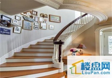 别墅楼梯多少钱?别墅楼梯改造注意事项?