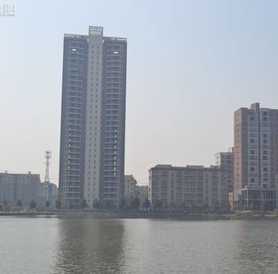 湖景华府效果图