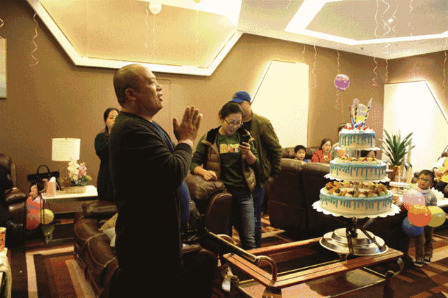 左邻右舍,原来是你,4月业主生日宴温暖开席!