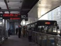 武汉首条BRT通电