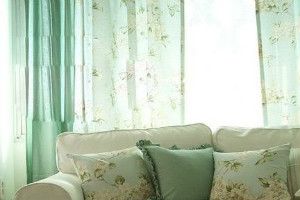 沙发和窗帘的搭配应该注意什么